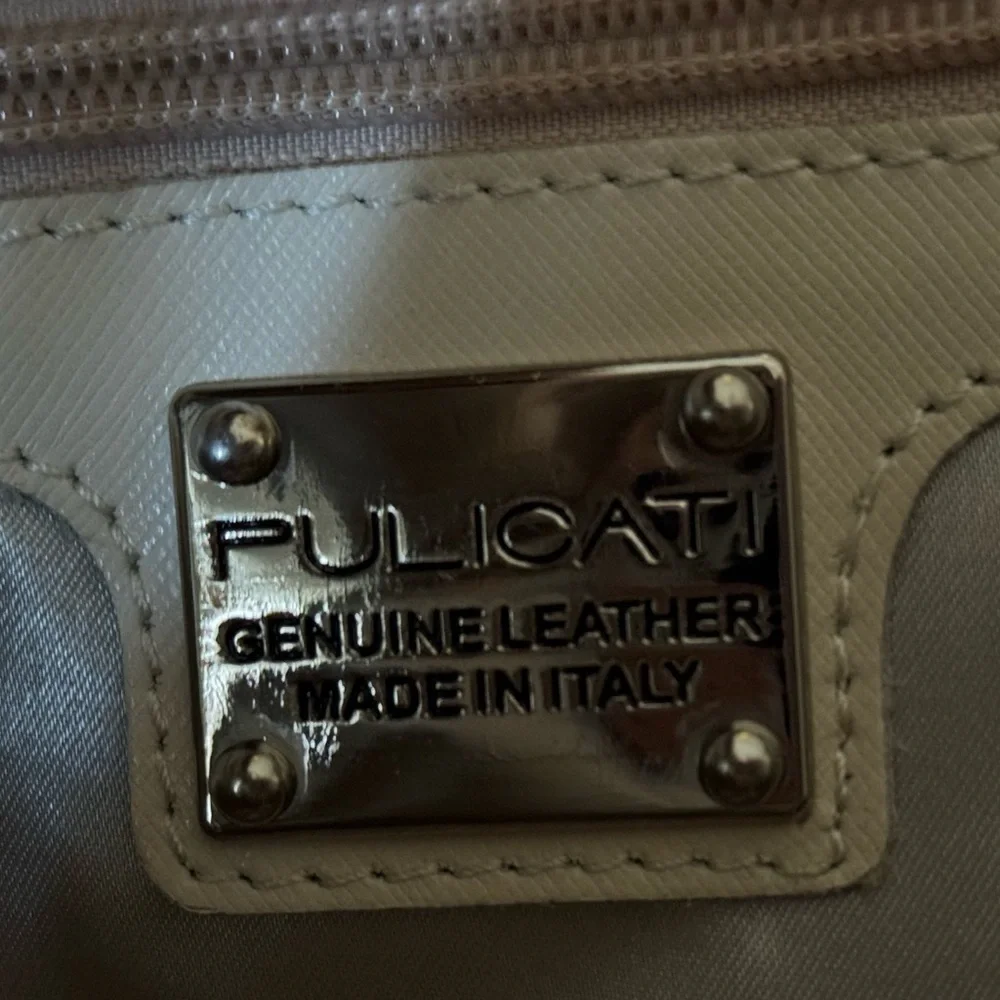 Pulicati Italian Leather Cream Handbag Shoulder Satchel with crossbody strap